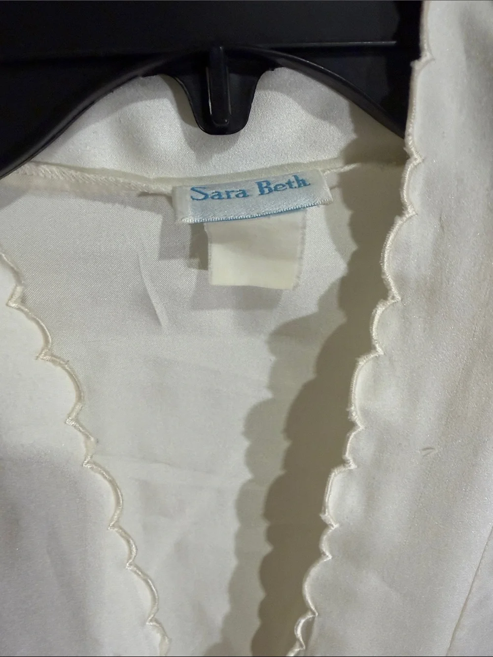 Ivory Embroidered Women’s Robe with Belt - Picture 3 of 4